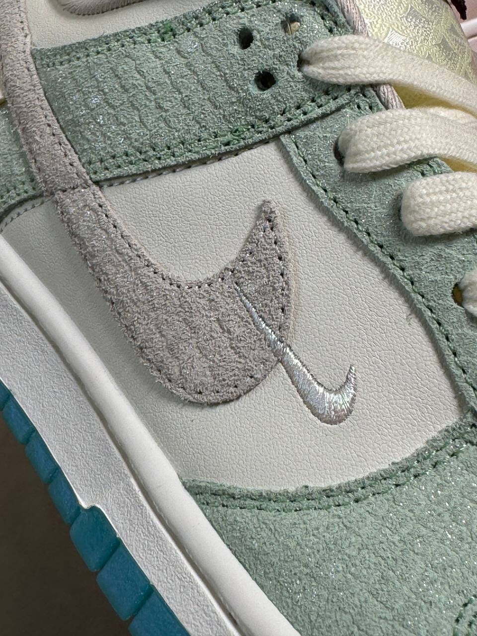 Кеды Nike Dunk Low LX Year Of The Dragon — фото 6