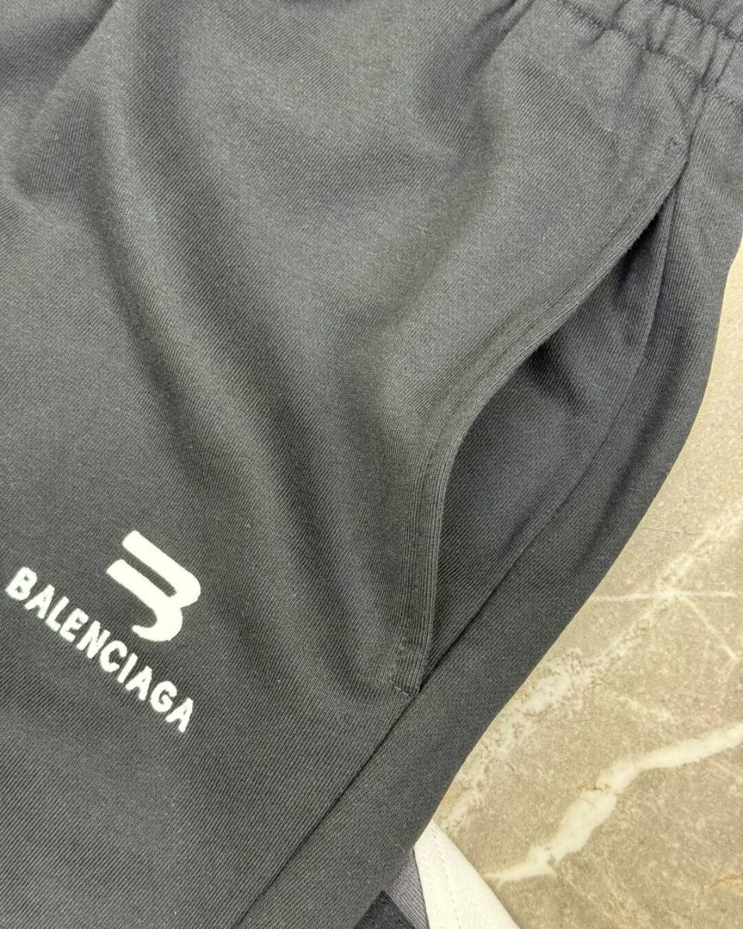 Спортивные Штаны Balenciaga — изображение 9