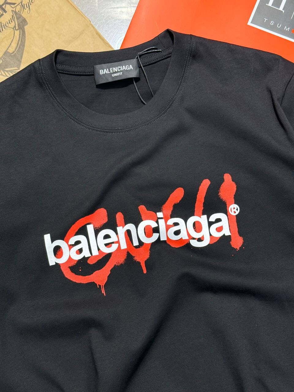 Футболка Balenciaga x Gucci — фото 4