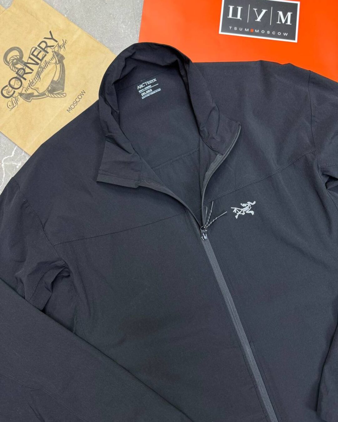 Ветровка Arcteryx — изображение 3