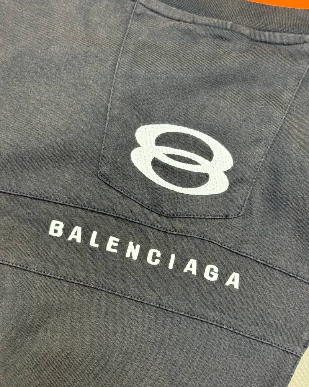 Футболка Balenciaga — изображение 8