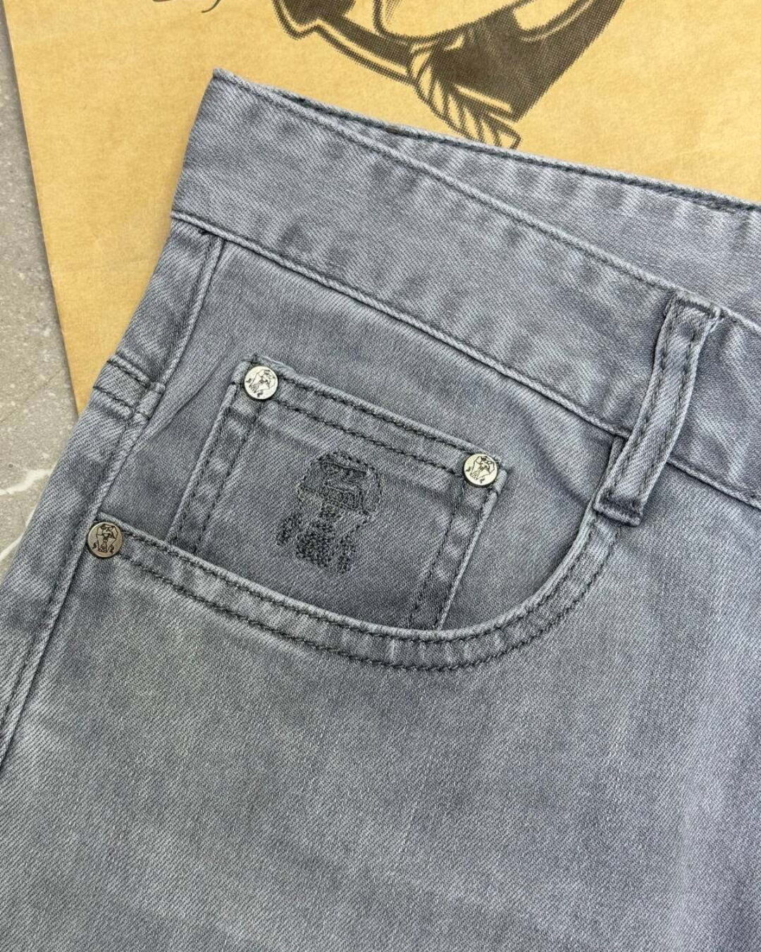 Джинсы Brunello Cucinelli — изображение 4