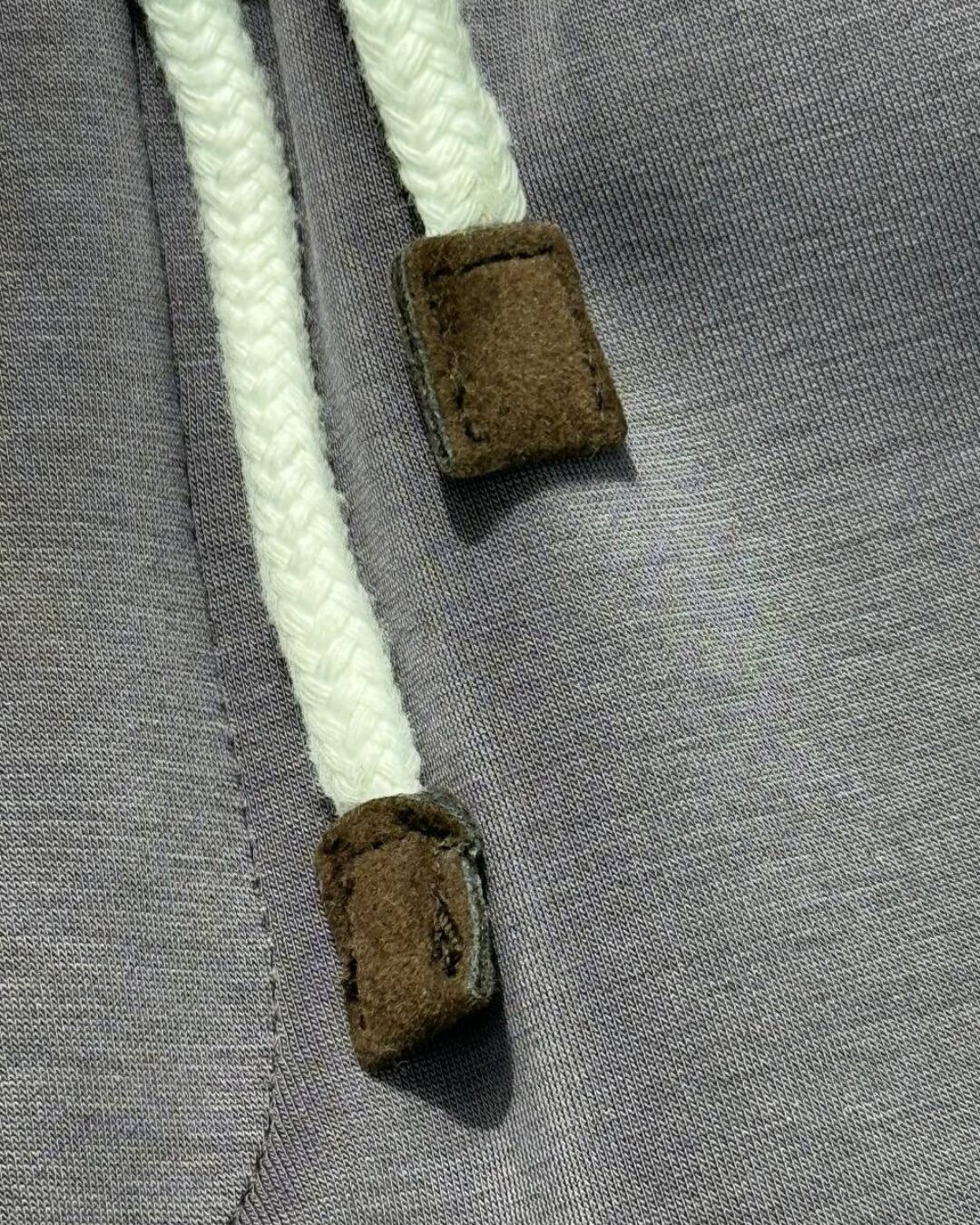 Шорты Brunello Cucinelli — изображение 9