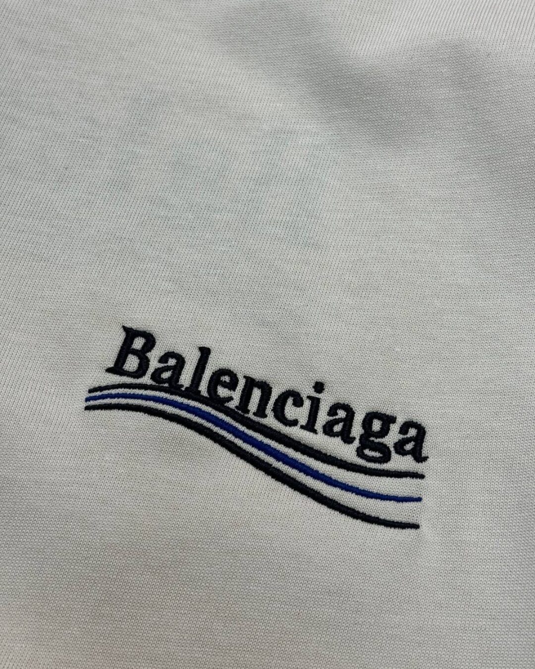 Футболка Balenciaga — изображение 4