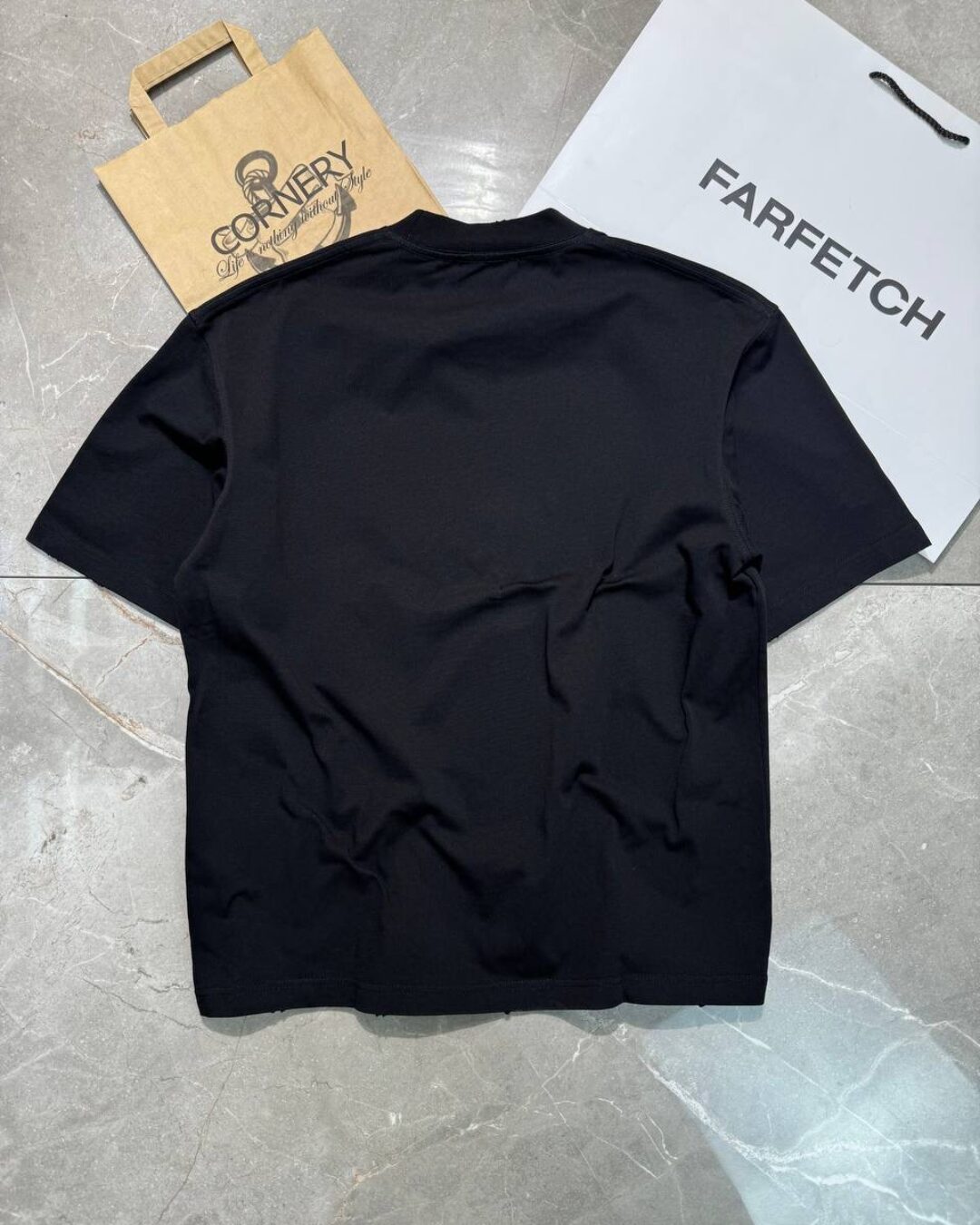 Футболка Balenciaga — изображение 3