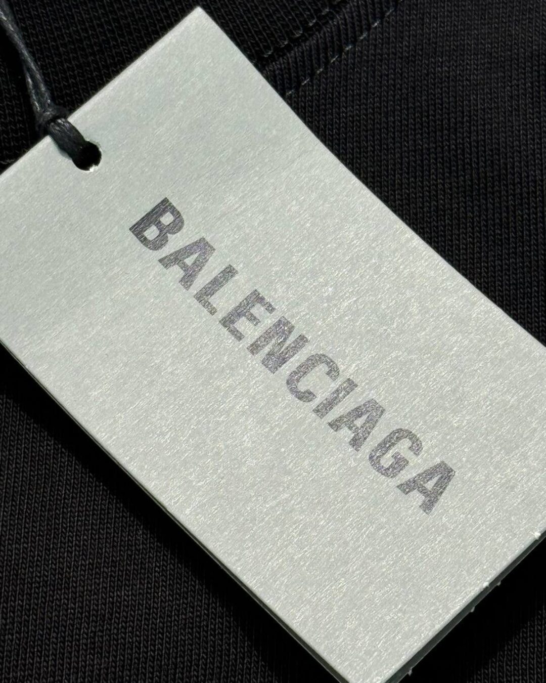 Футболка Balenciaga — изображение 6