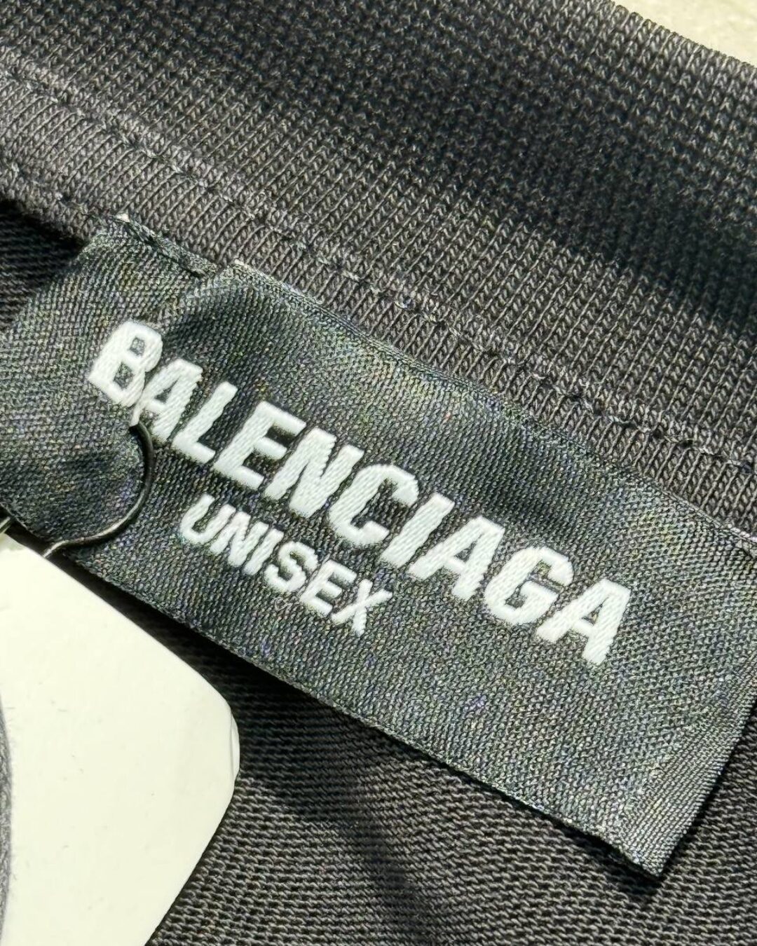 Футболка Balenciaga — изображение 7