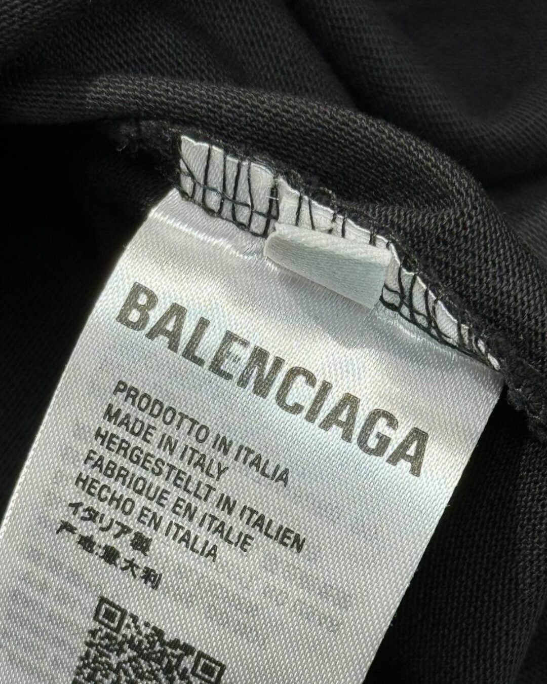 Футболка Balenciaga — изображение 9