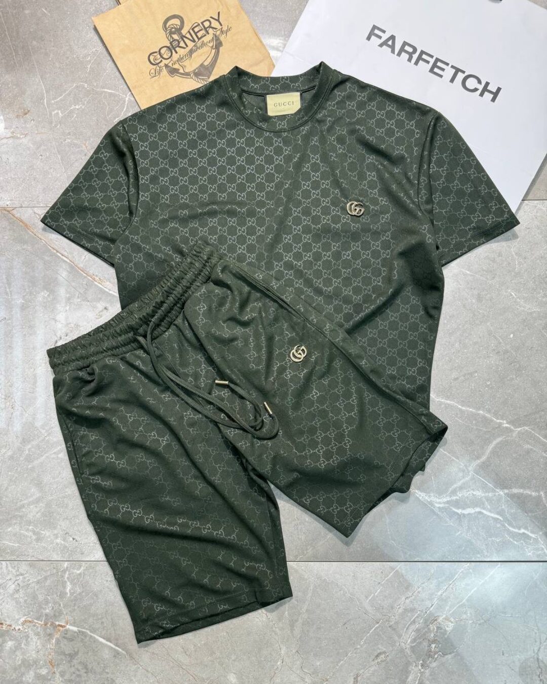 Костюм Gucci — изображение 3