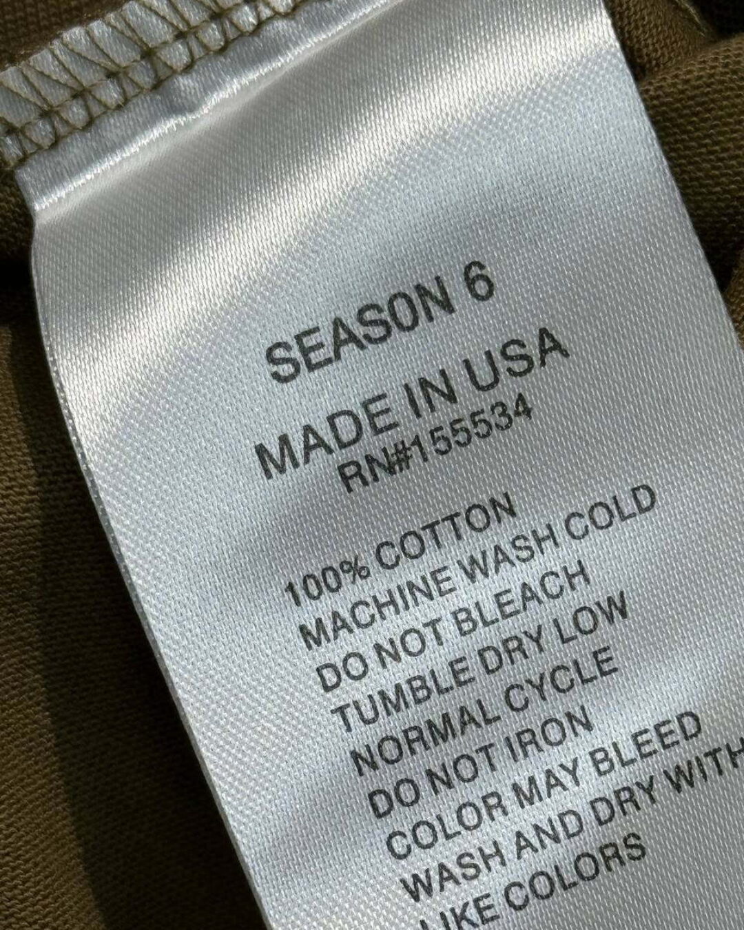 Футболка Gap x Yeezy — изображение 6