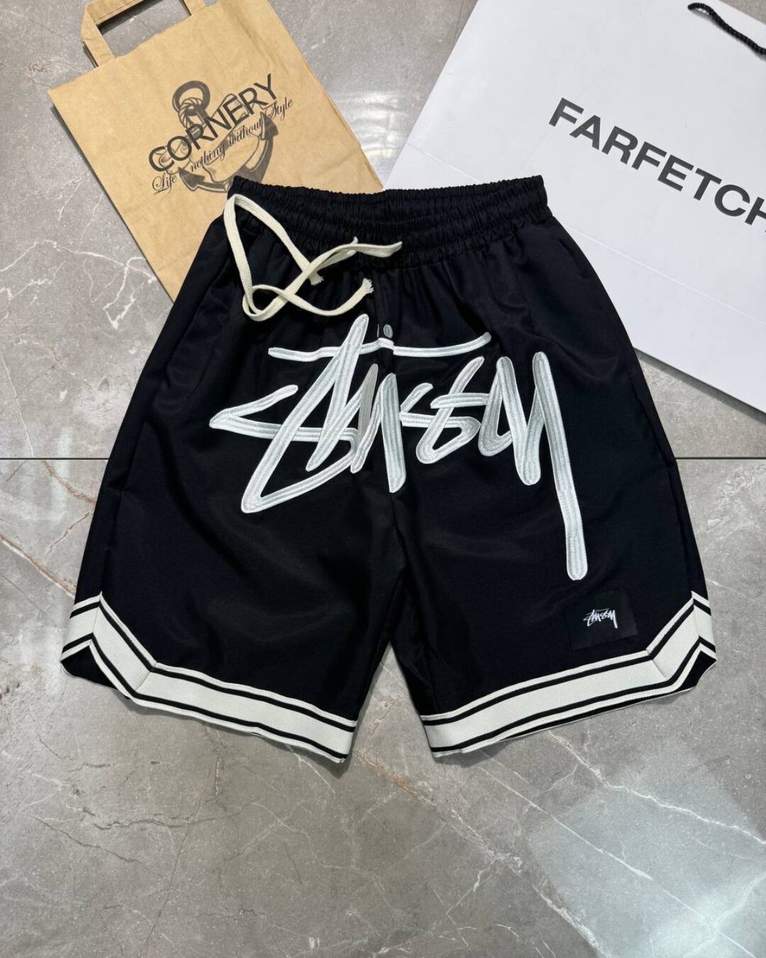Шорты Stussy