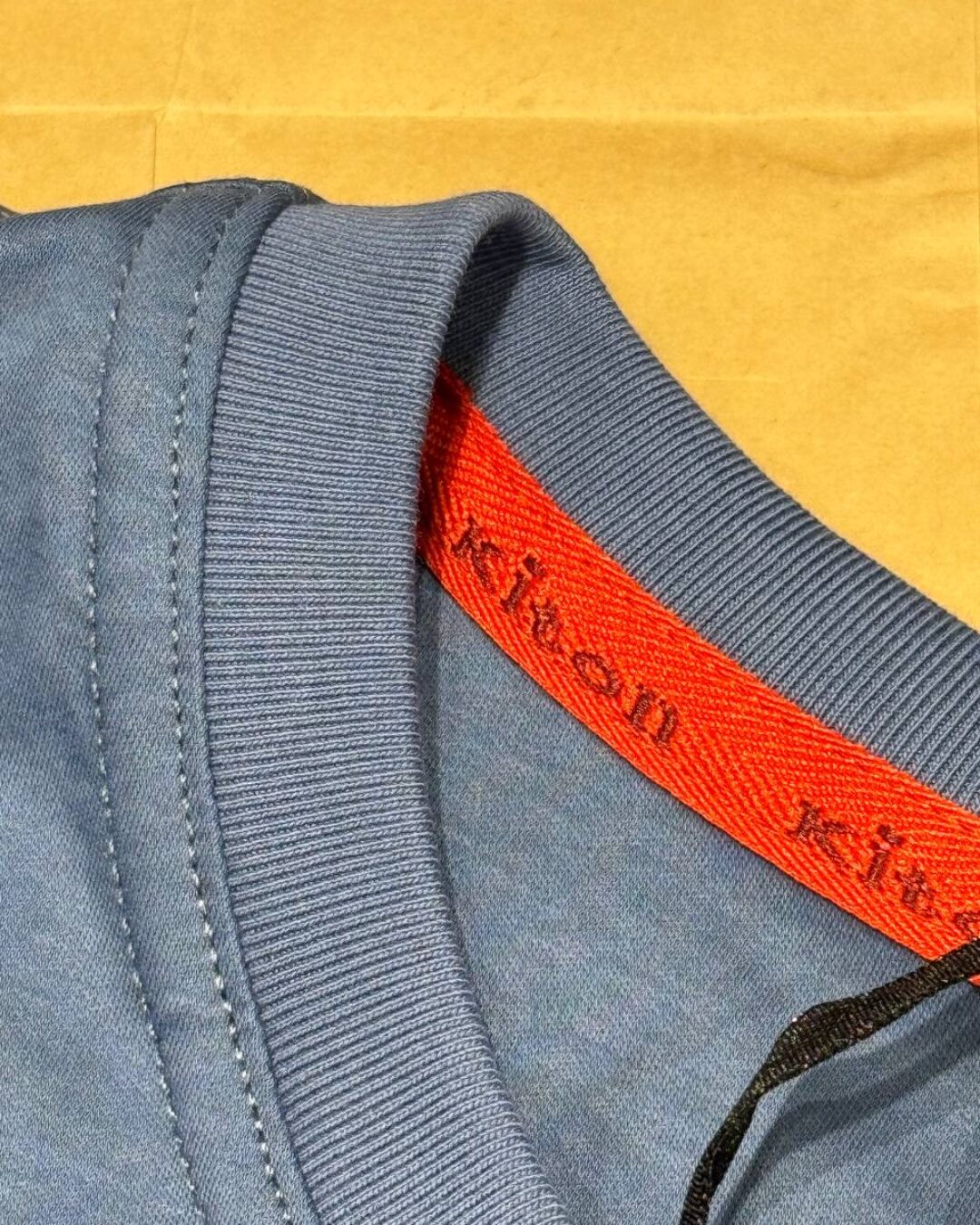 Футболка Kiton — изображение 5
