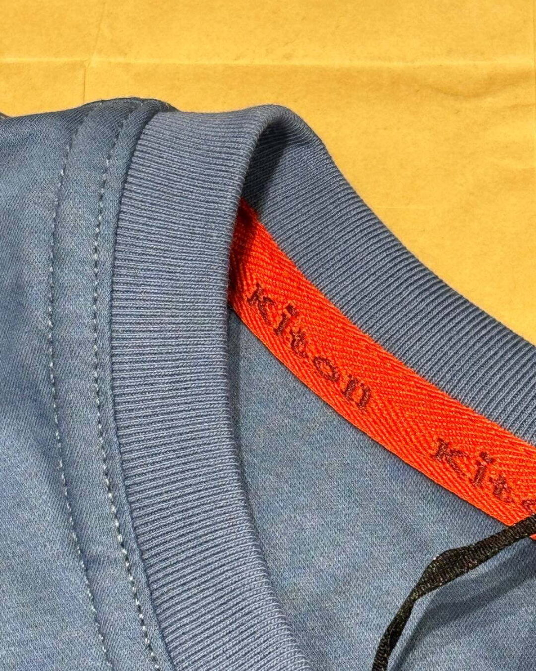 Футболка Kiton — изображение 5