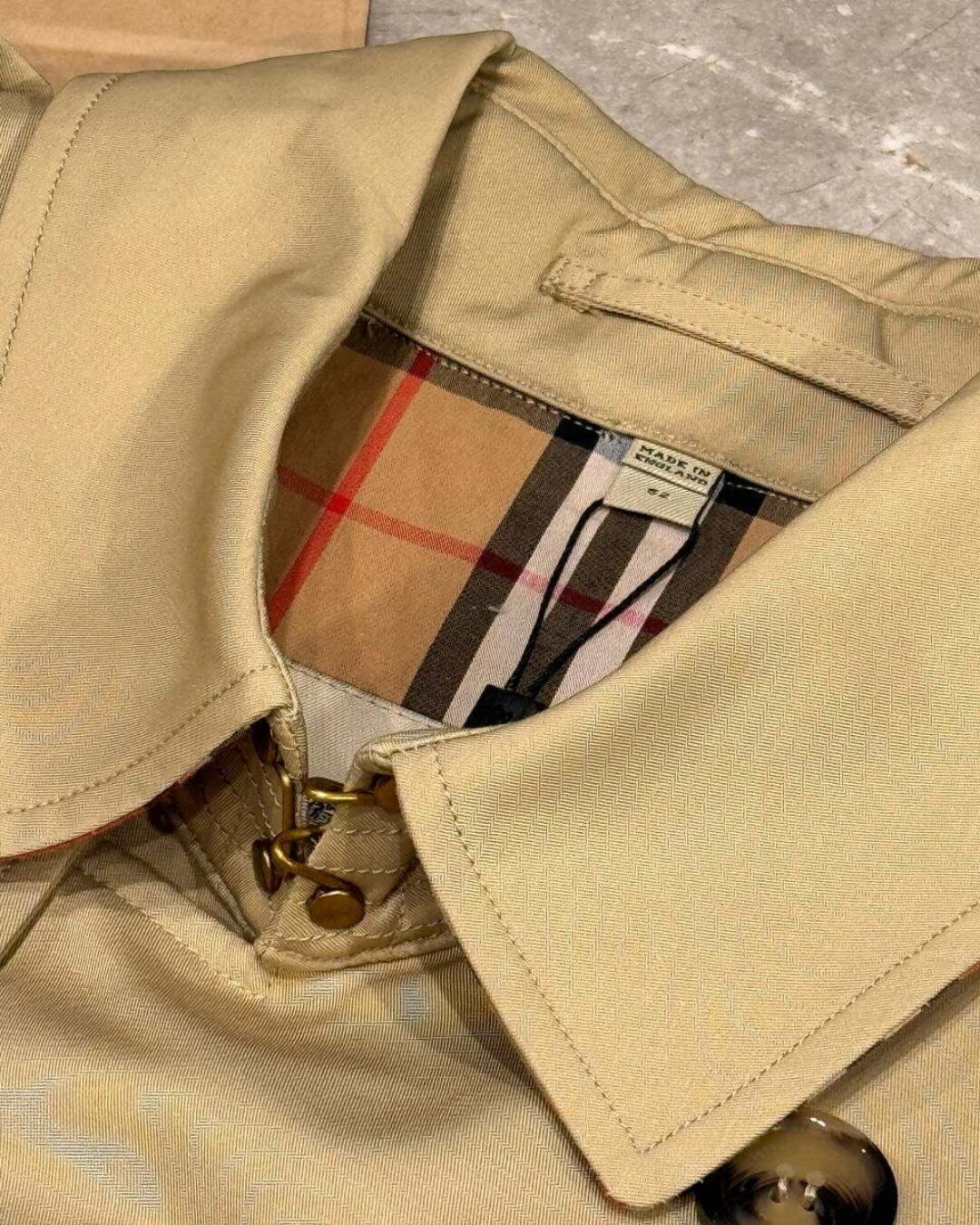 Пальто Burberry (Тренч) — изображение 7