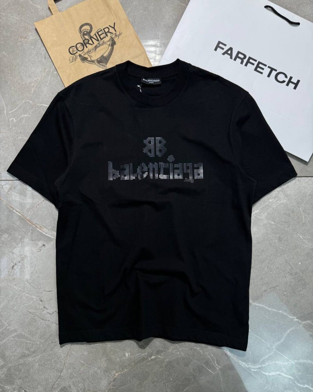 Футболка Balenciaga