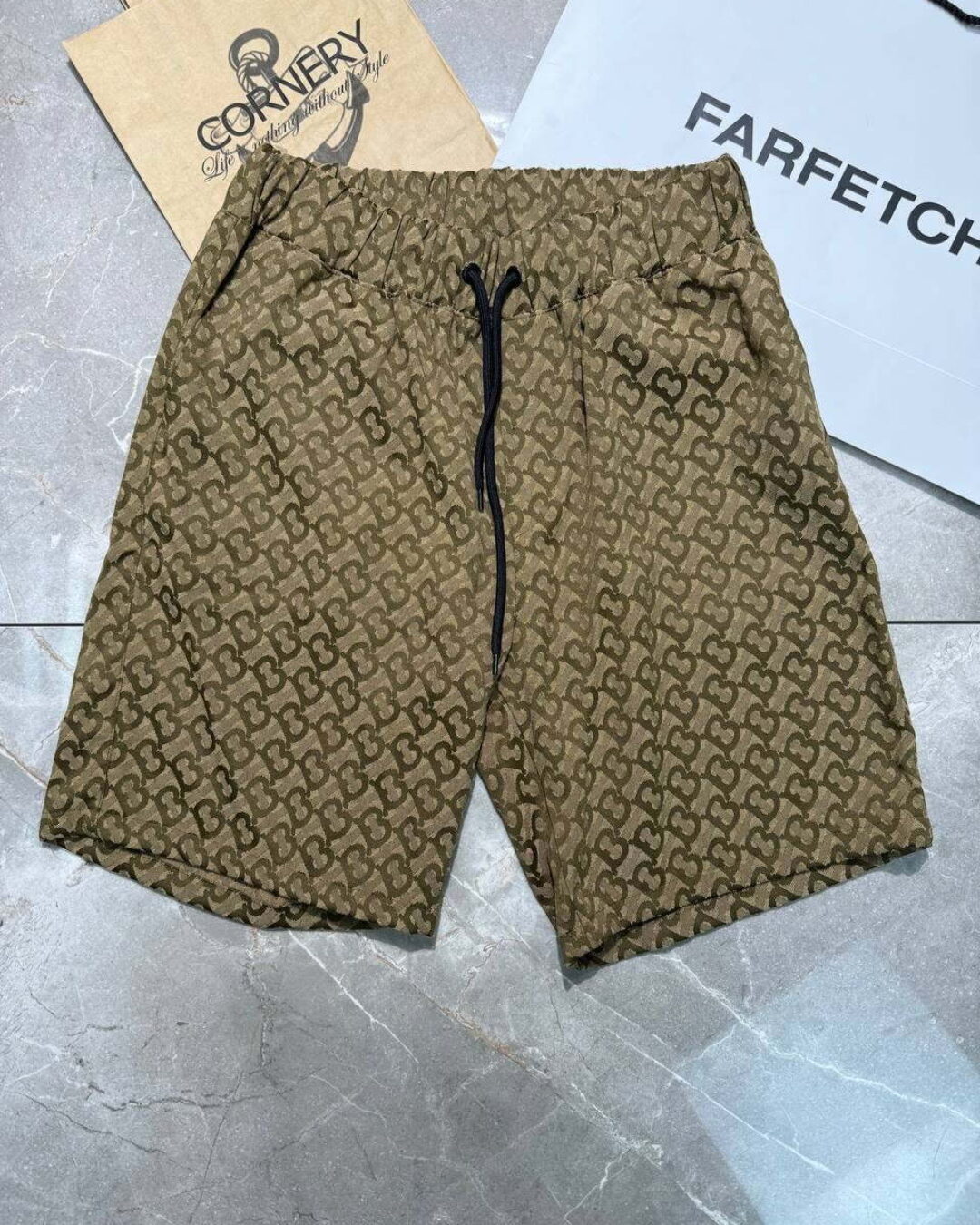 Костюм Burberry — изображение 4