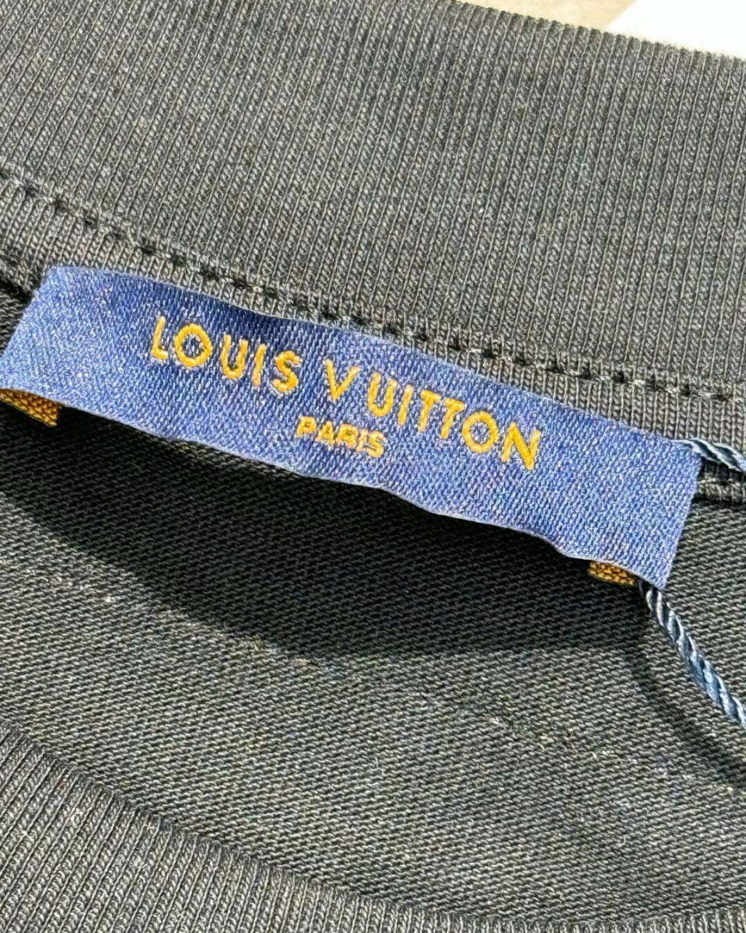 Футболка Louis Vuitton (дисконт) — изображение 5