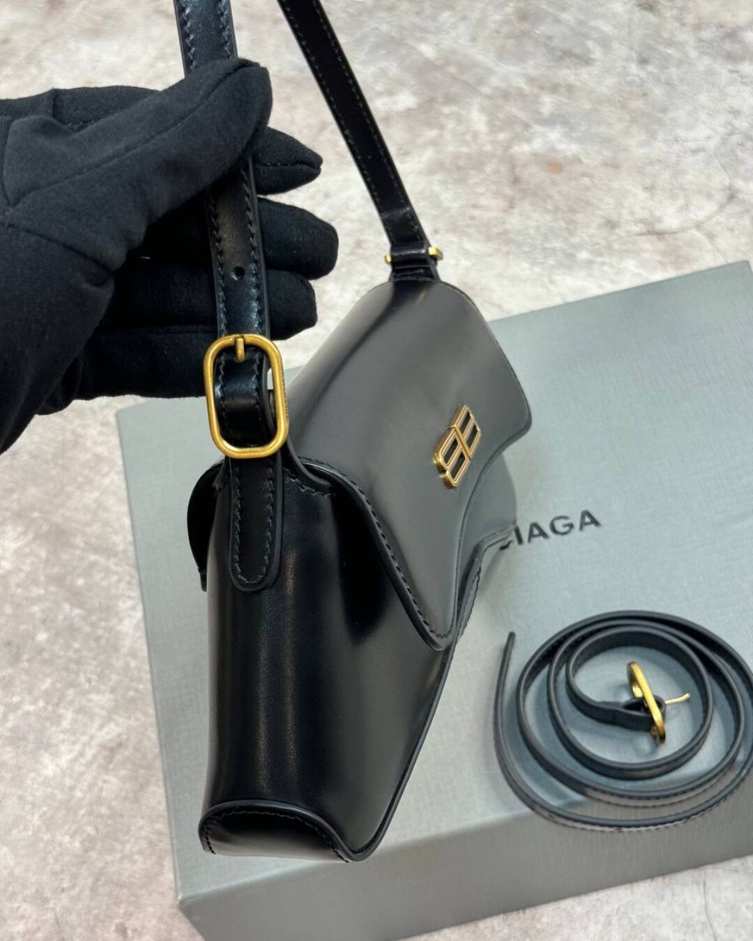 Сумка Balenciaga Hourglass — изображение 8