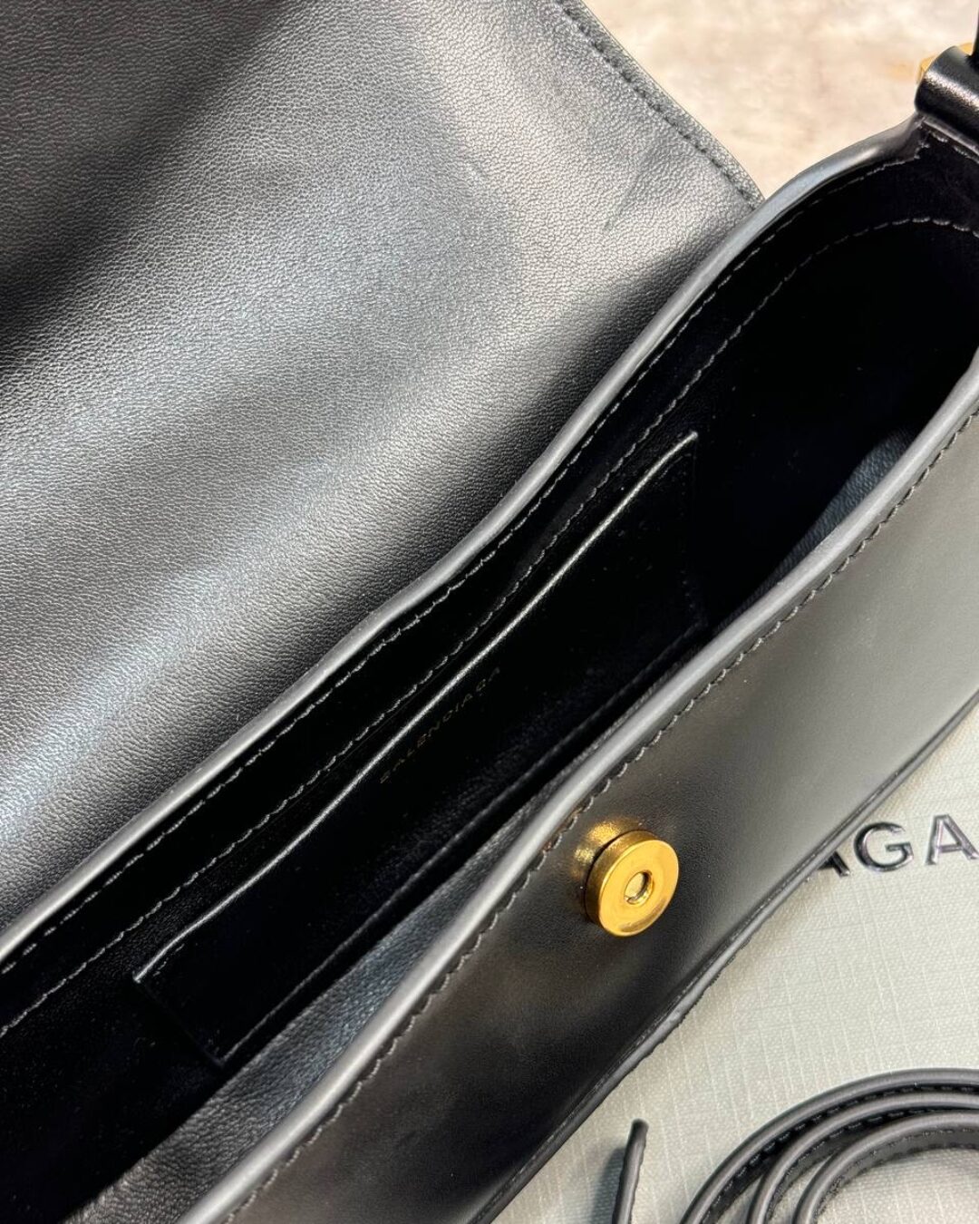 Сумка Balenciaga Hourglass — изображение 7