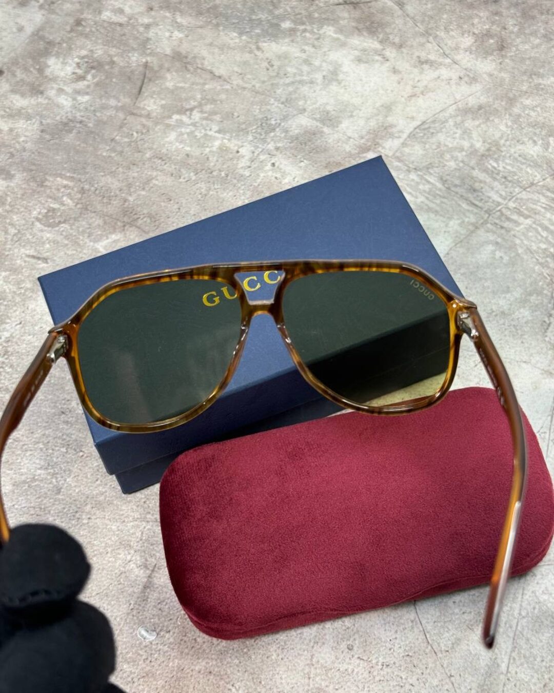 Очки Gucci — изображение 2