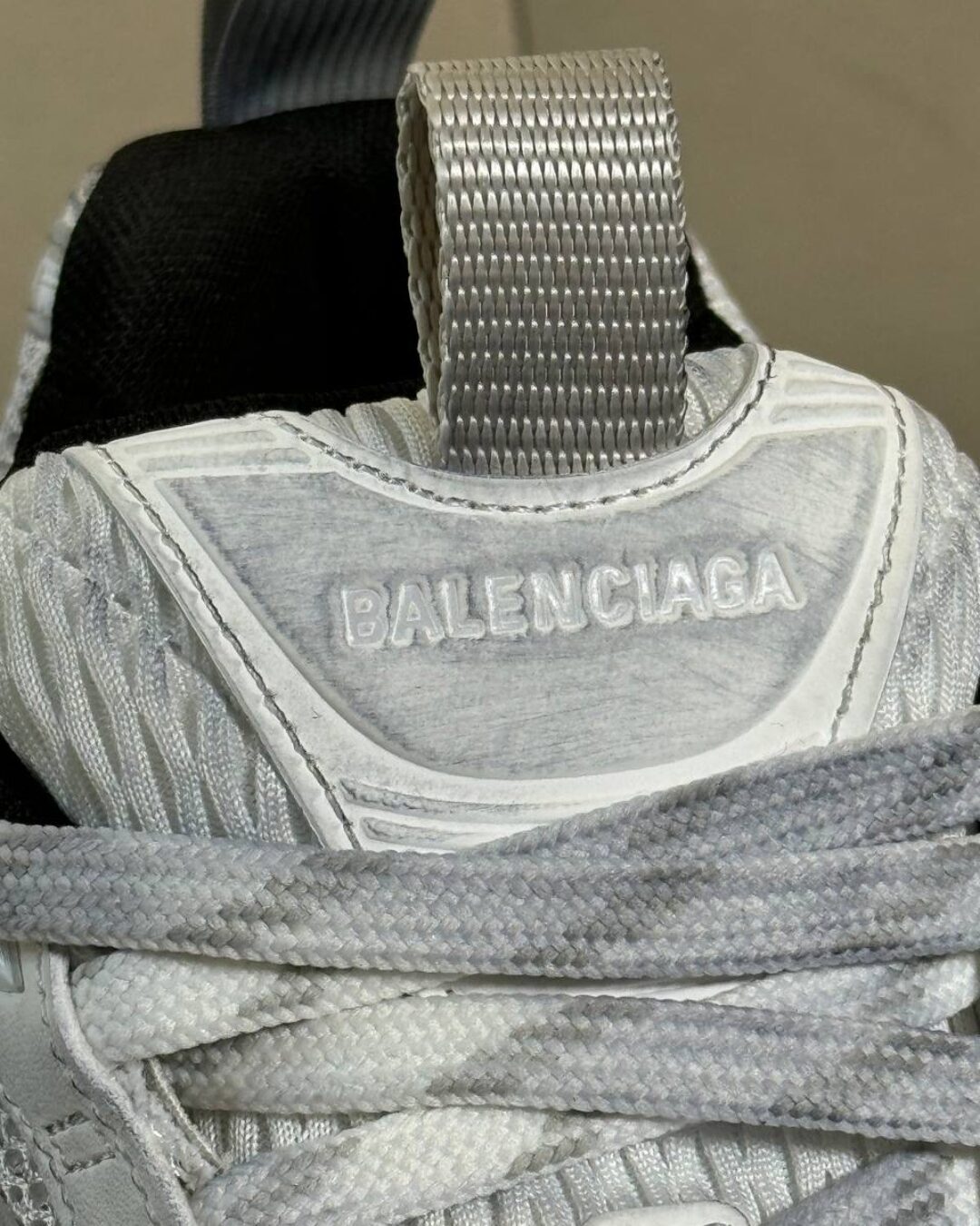 Кроссовки Balenciaga 10XL Sneaker White — изображение 8