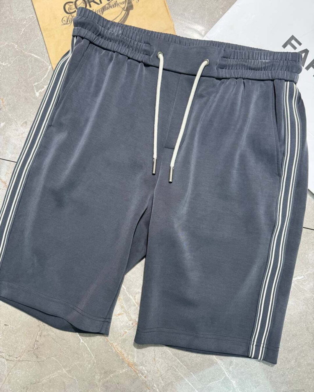 Шорты Brunello Cucinelli — изображение 3