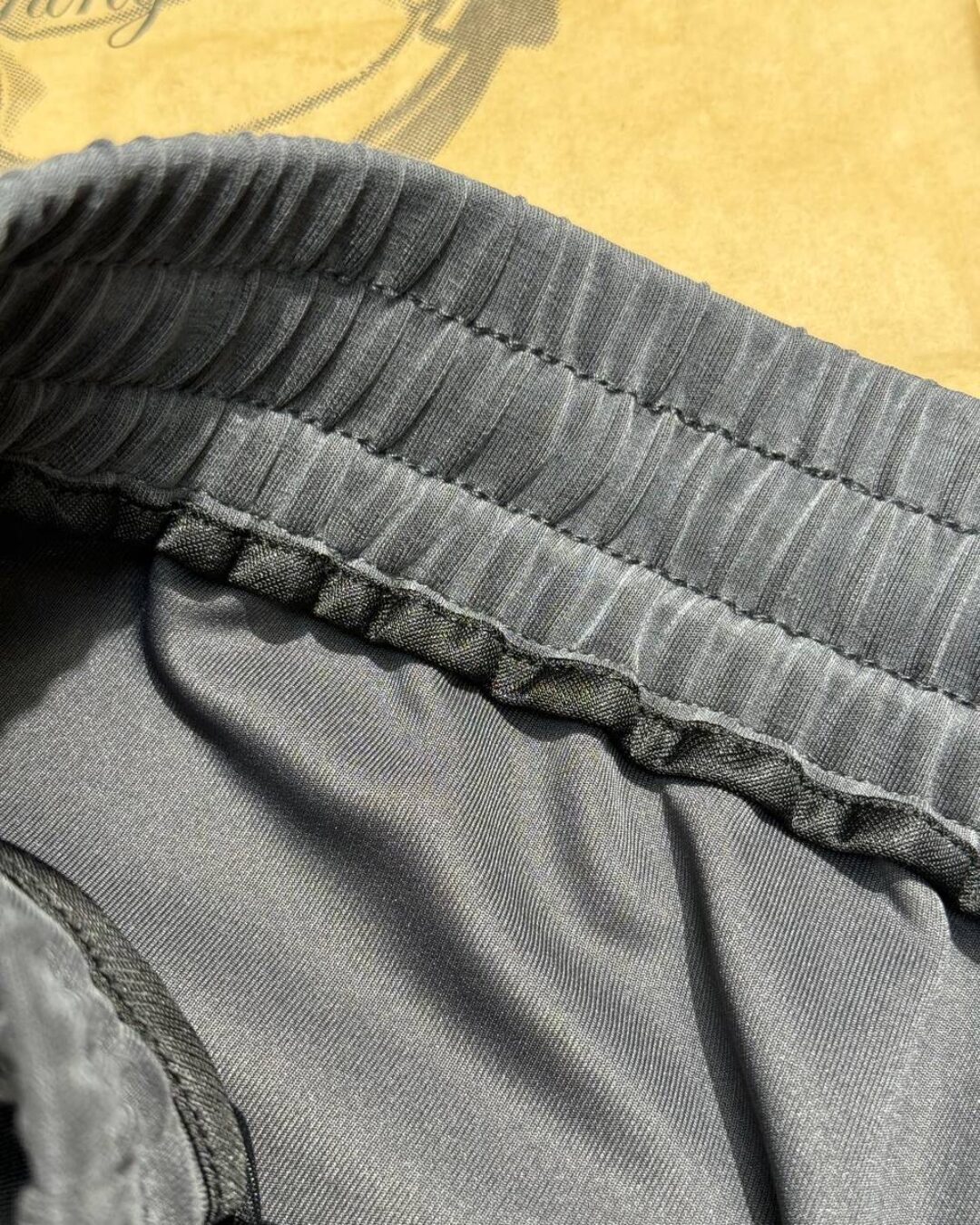 Шорты Brunello Cucinelli — изображение 9