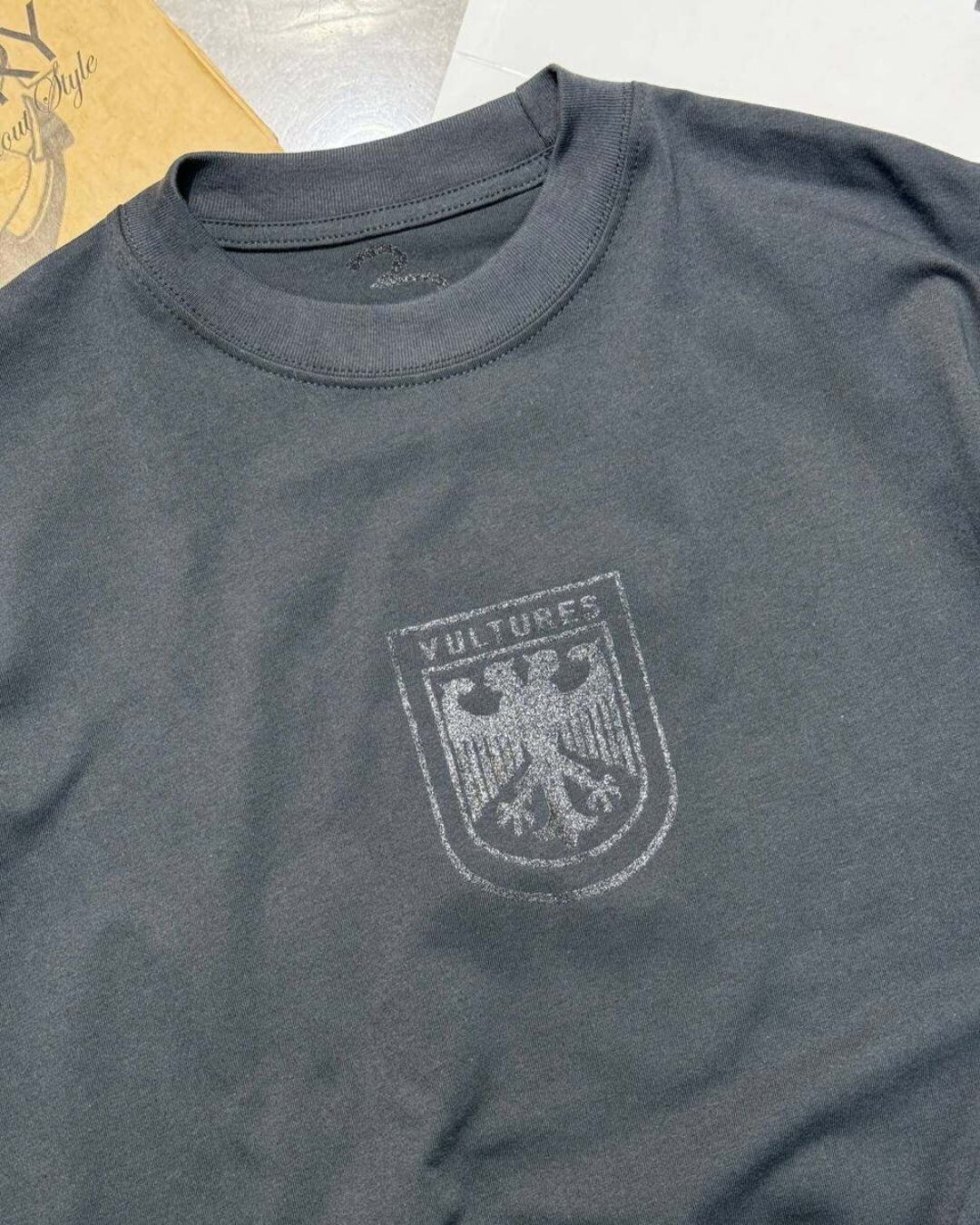 Футболка Vultures — изображение 3