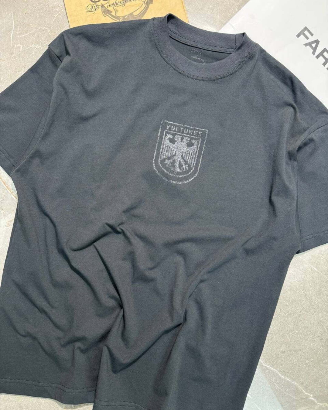 Футболка Vultures — изображение 5