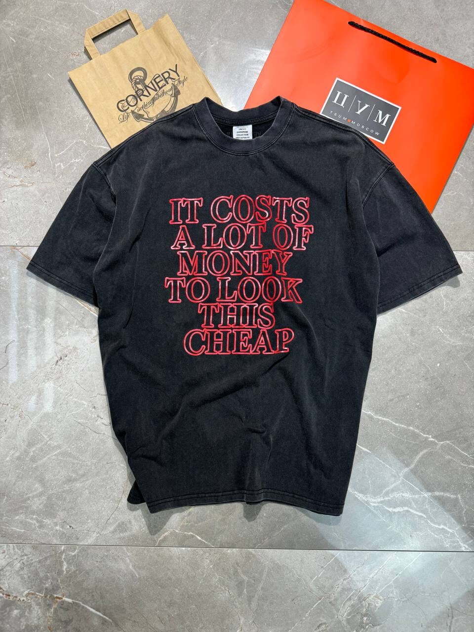 Футболка Vetements A Lot Of Money — фото 1