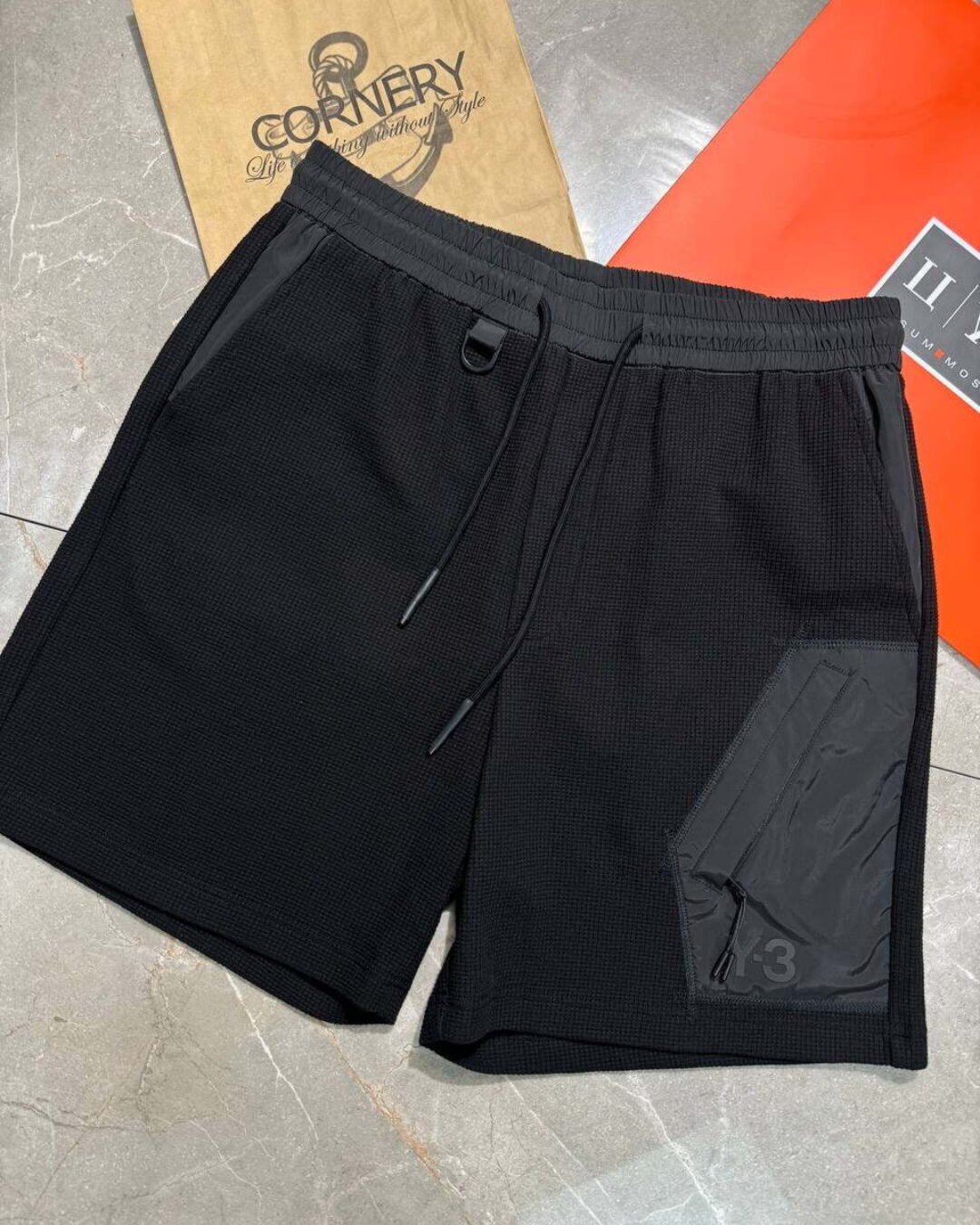 Шорты Y-3 — изображение 3