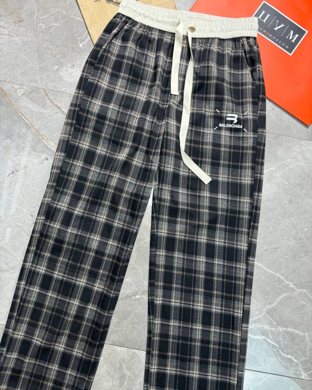 Спортивные Штаны Balenciaga — изображение 5