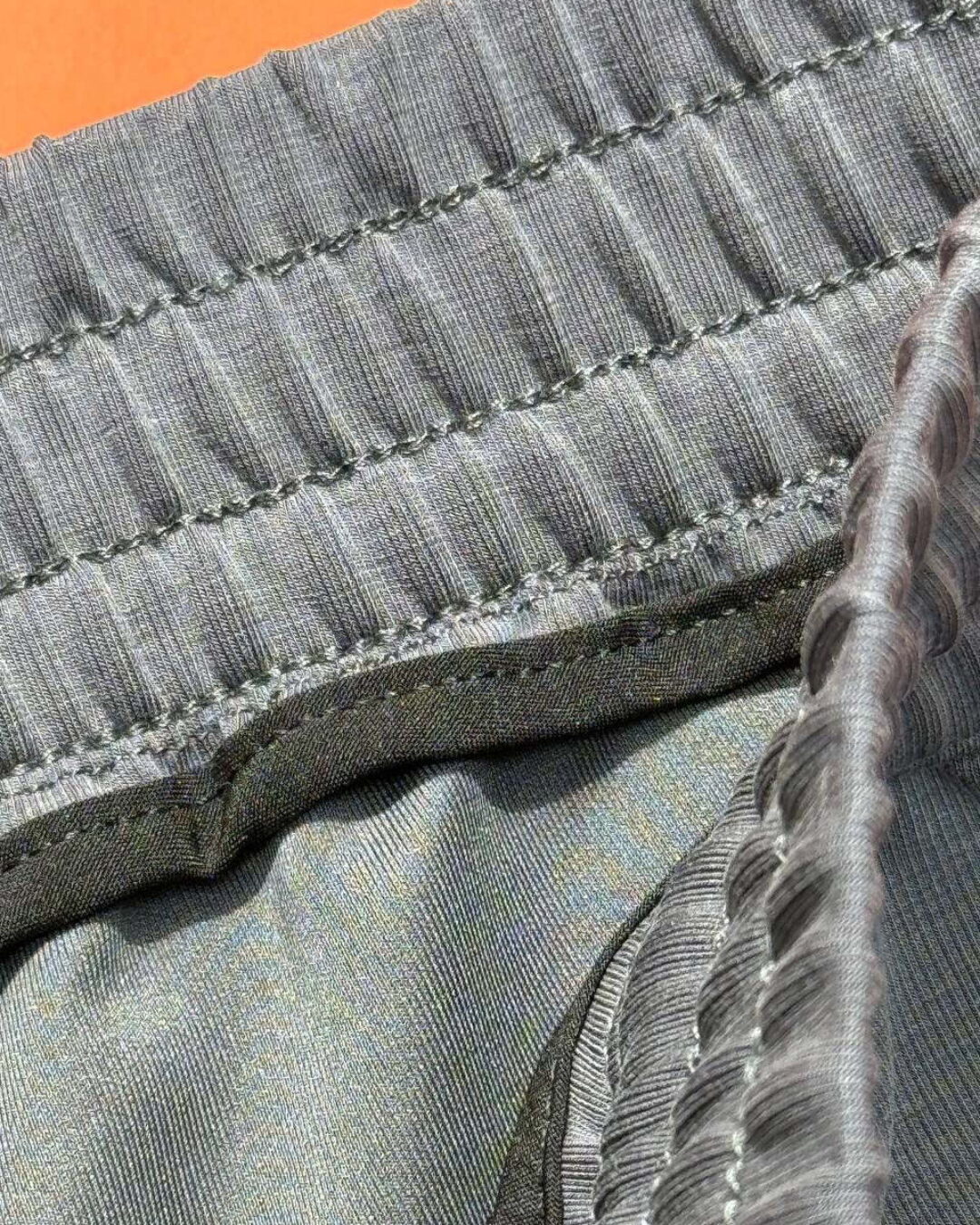 Штаны Brunello Cucinelli — изображение 5