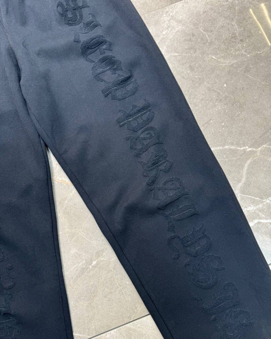 Спортивные Штаны Chrome Hearts — изображение 4