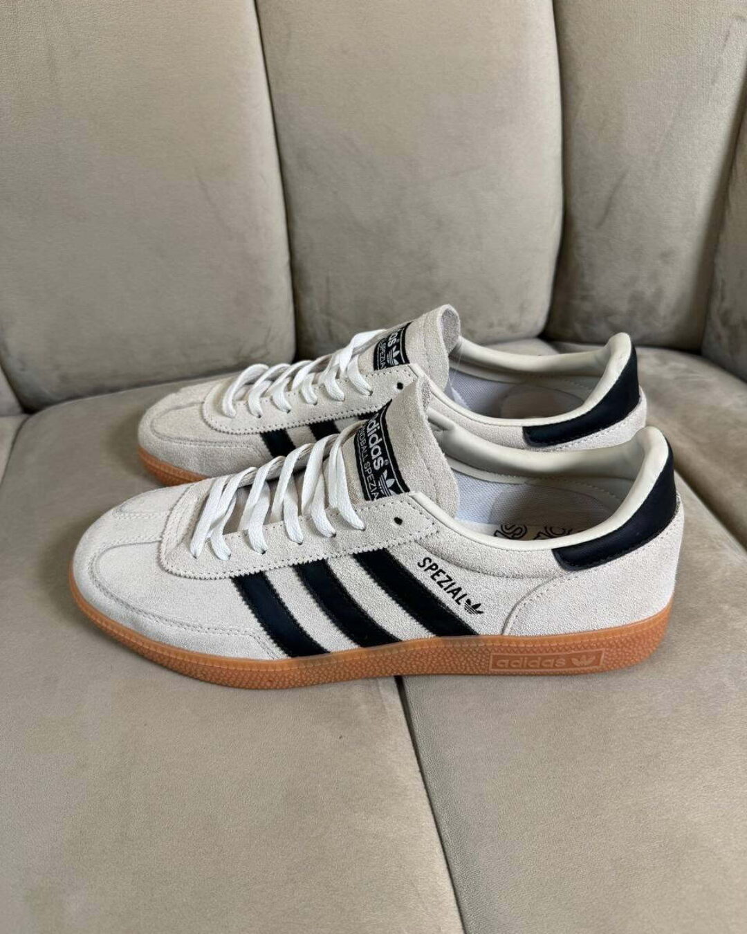 Кроссовки Adidas Spezial — изображение 3