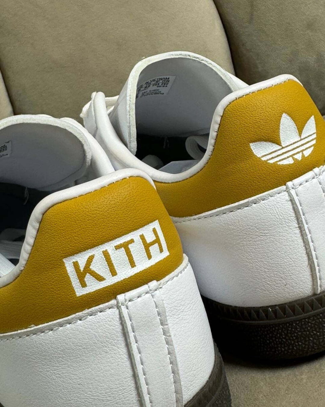 Кроссовки Adidas x Kith — изображение 4