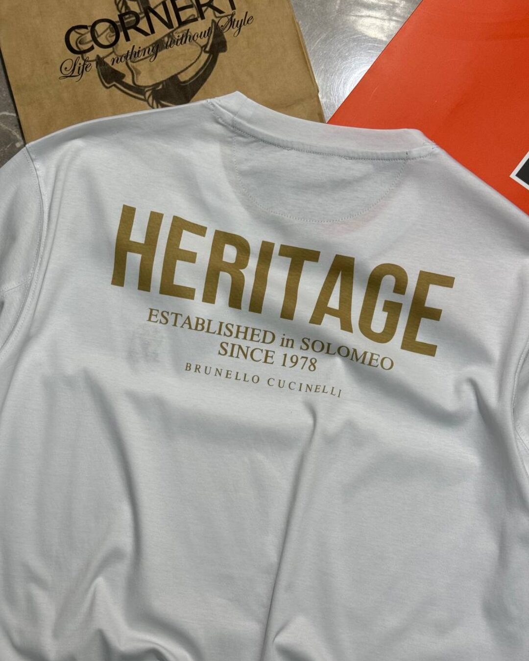 Футболка Brunello Cucinelli — изображение 9