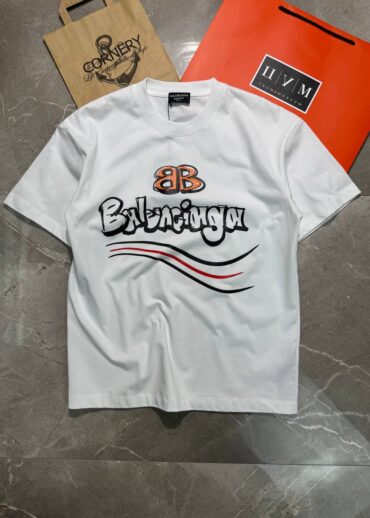 Футболка Balenciaga