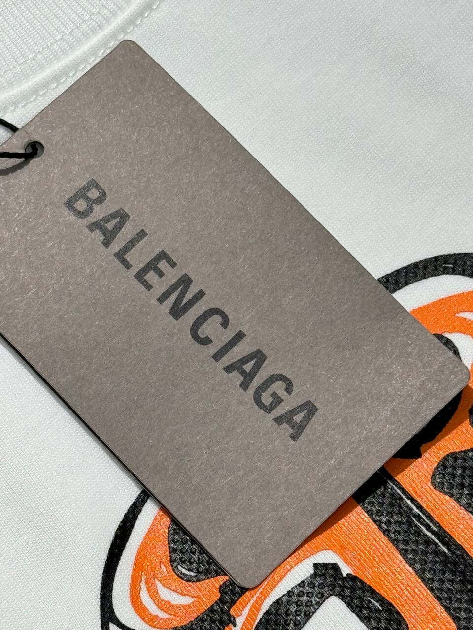 Футболка Balenciaga — фото 8