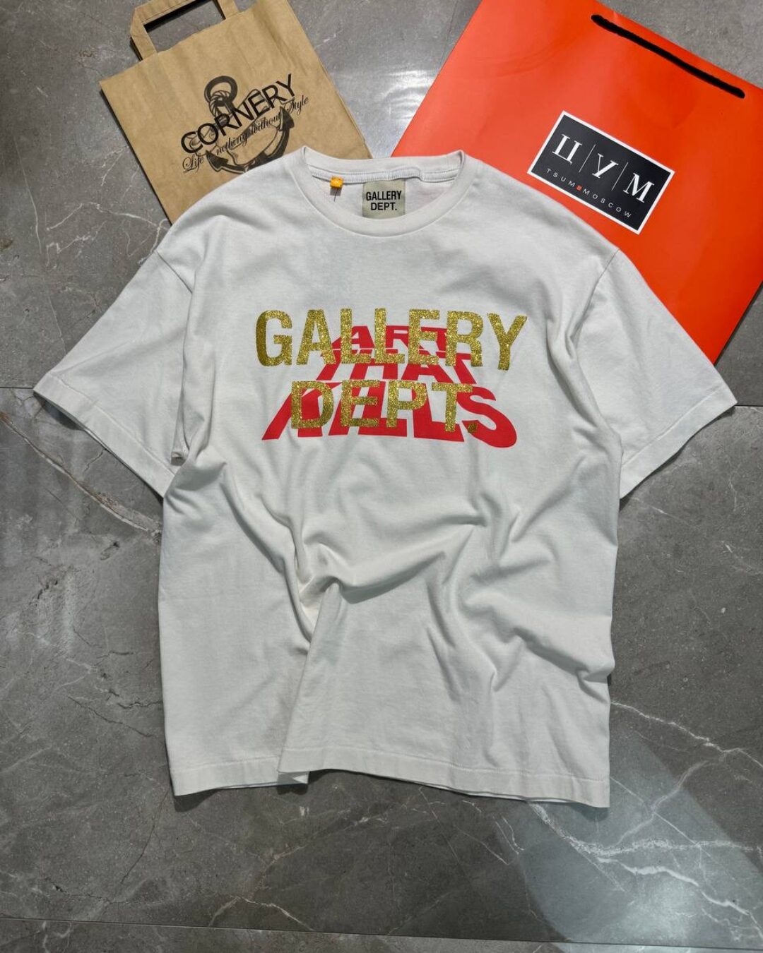Футболка Gallery Dept