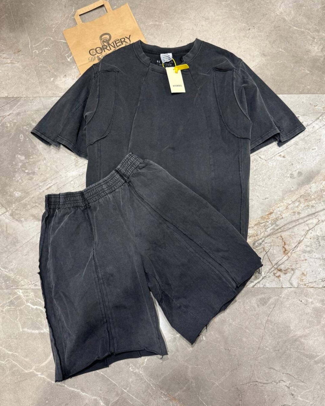 Костюм Vetements — изображение 2