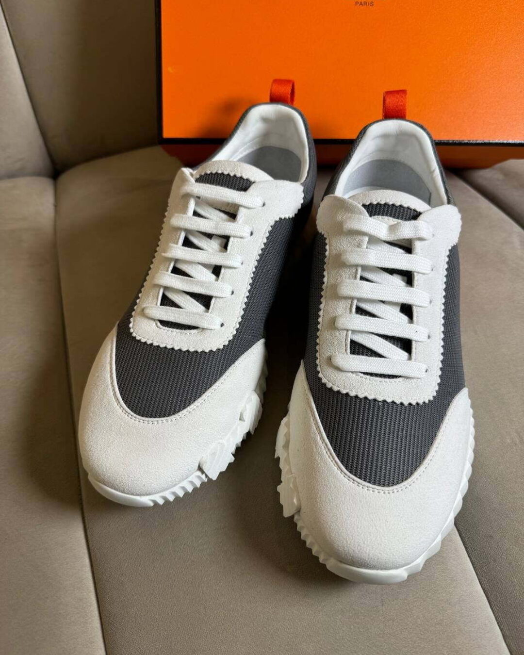 Кроссовки Hermes — изображение 2