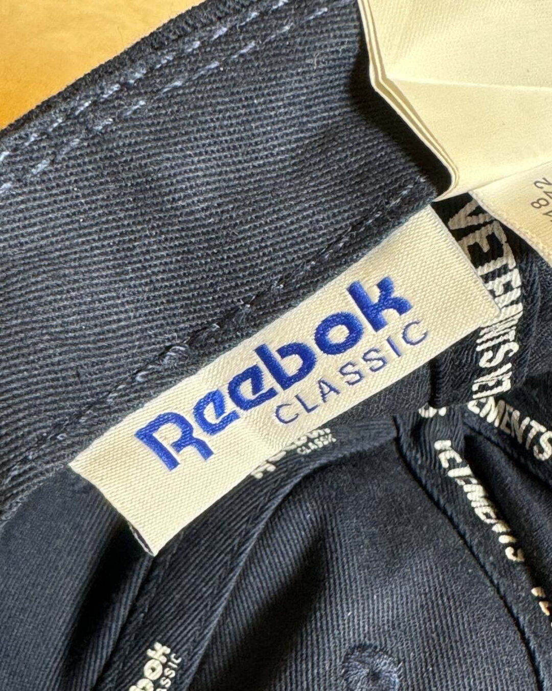Кепка Vetements x Reebok — изображение 9