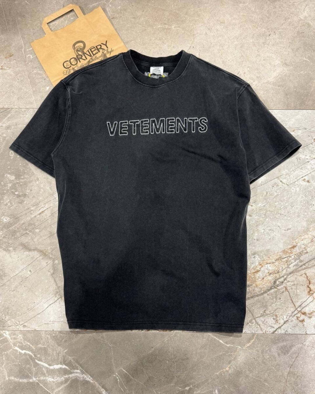 Футболка Vetements String Logo — изображение 2