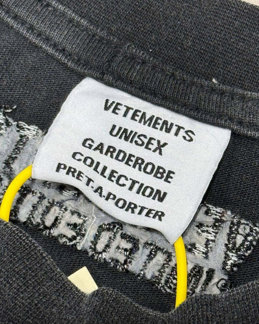 Футболка Vetements String Logo — изображение 7