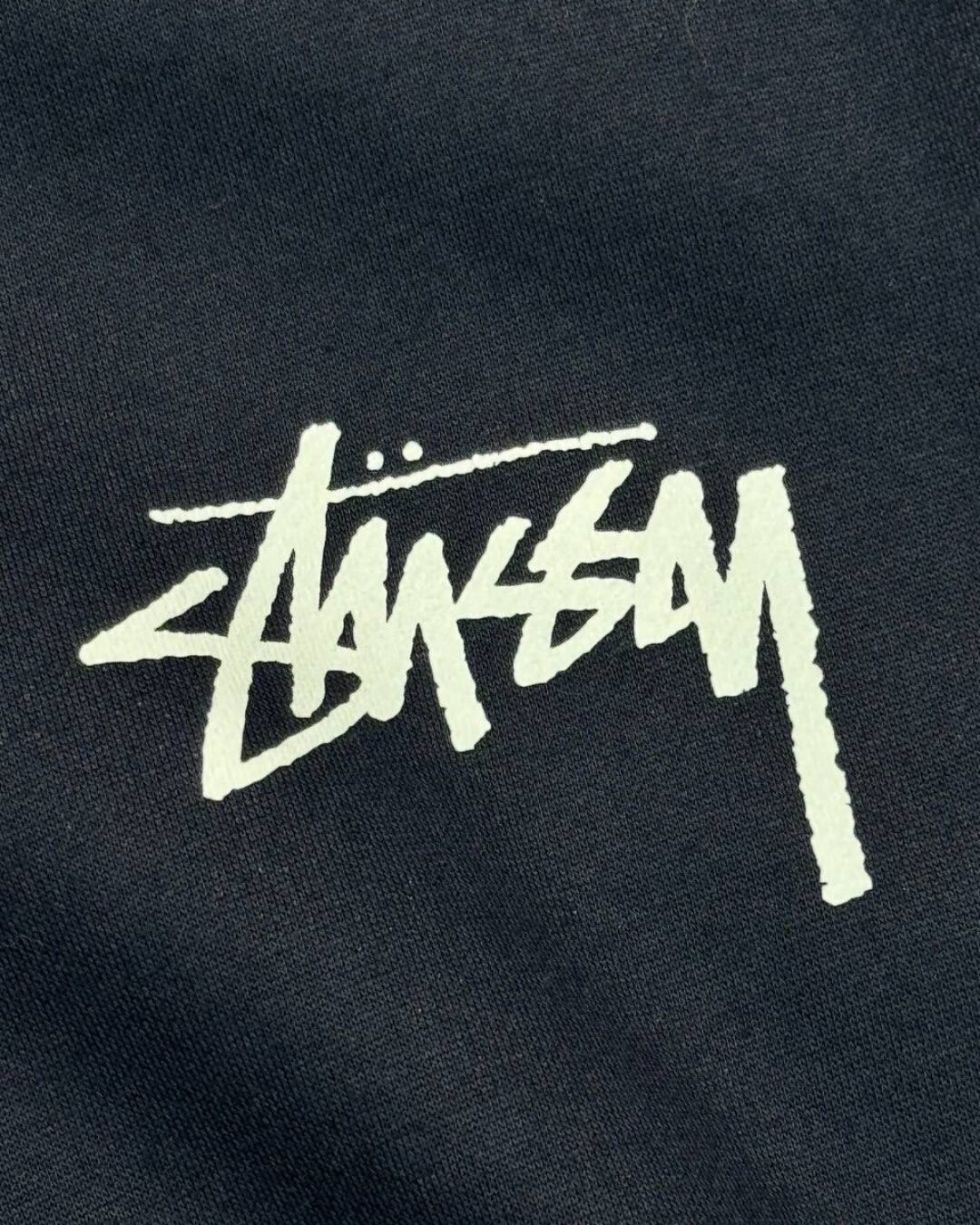 Худи Stussy — изображение 7