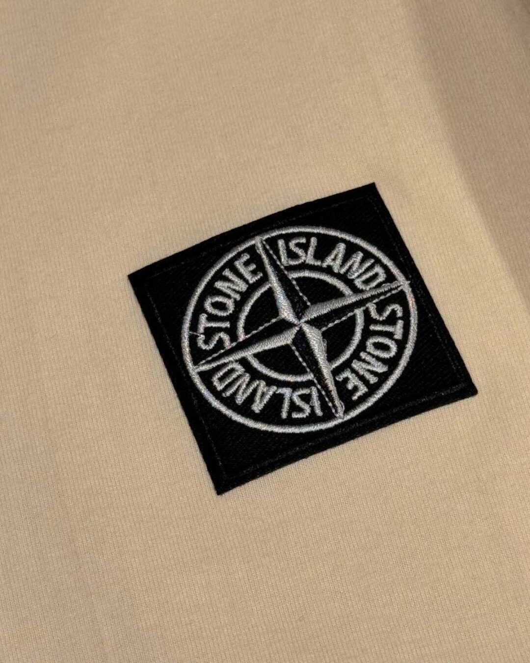 Футболка Stone Island — изображение 7