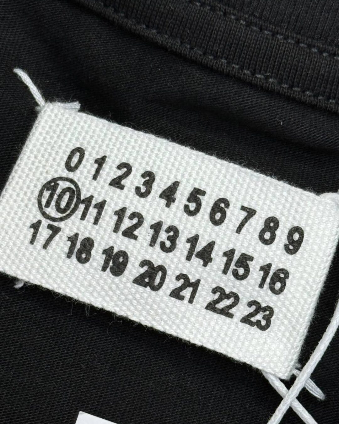 Футболка Maison Margiela — изображение 9
