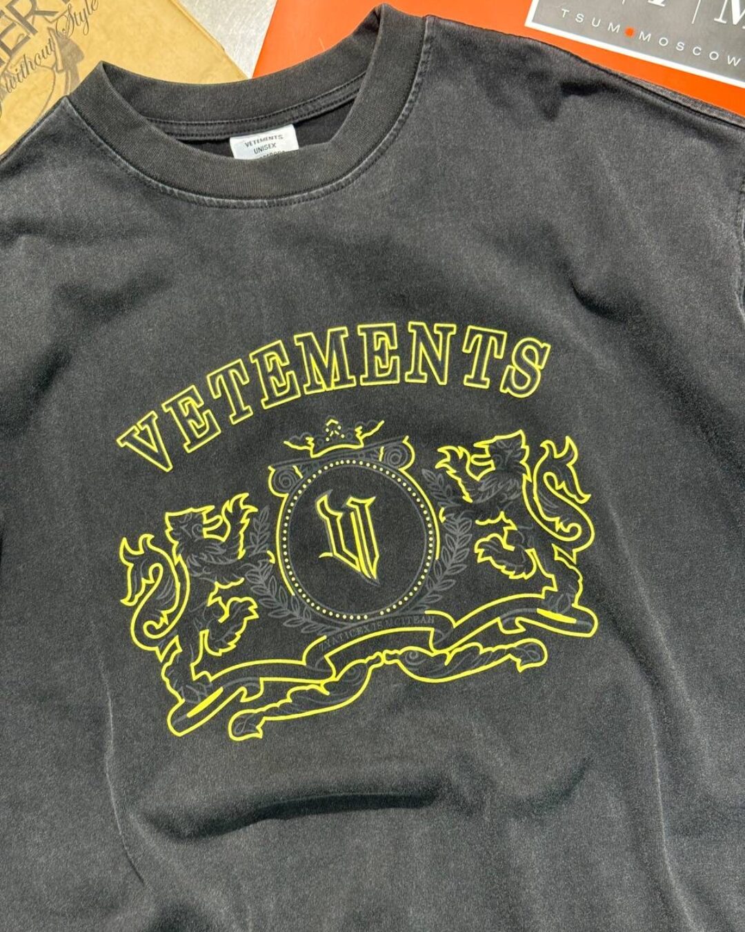 Футболка Vetements — изображение 5