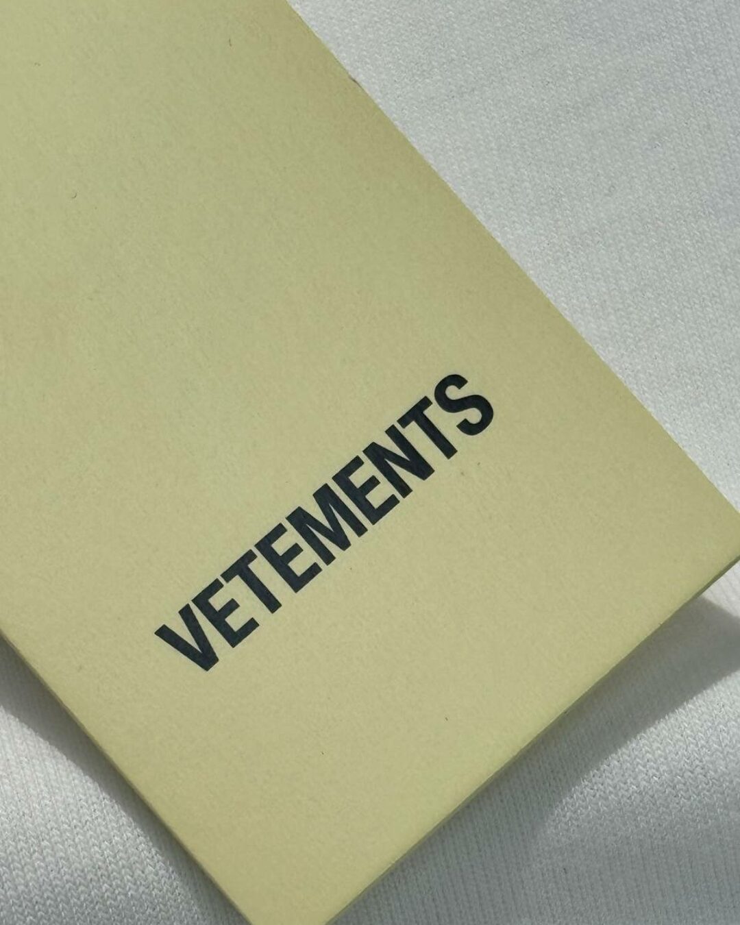 Футболка Vetements — изображение 4
